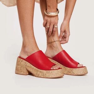 JESSICA MULE HEELS RED